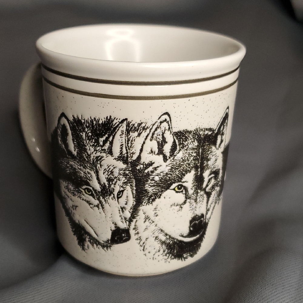 Wolf‎ Design Ceramic Mug